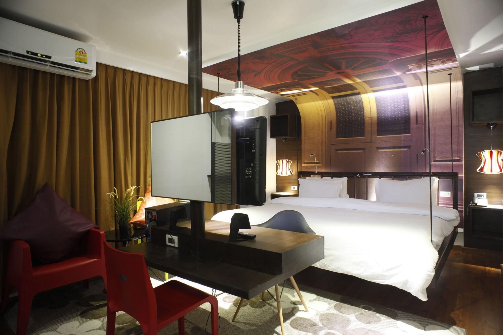 The Color Kata Hotel Exterior foto